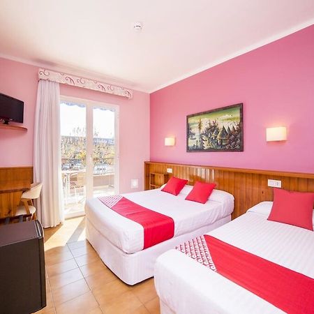 סנטה סוזנה Casa Feliu Hostal מראה חיצוני תמונה