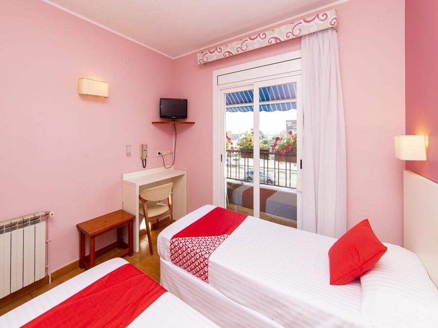 סנטה סוזנה Casa Feliu Hostal מראה חיצוני תמונה