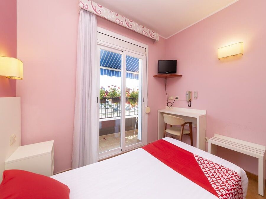 סנטה סוזנה Casa Feliu Hostal מראה חיצוני תמונה